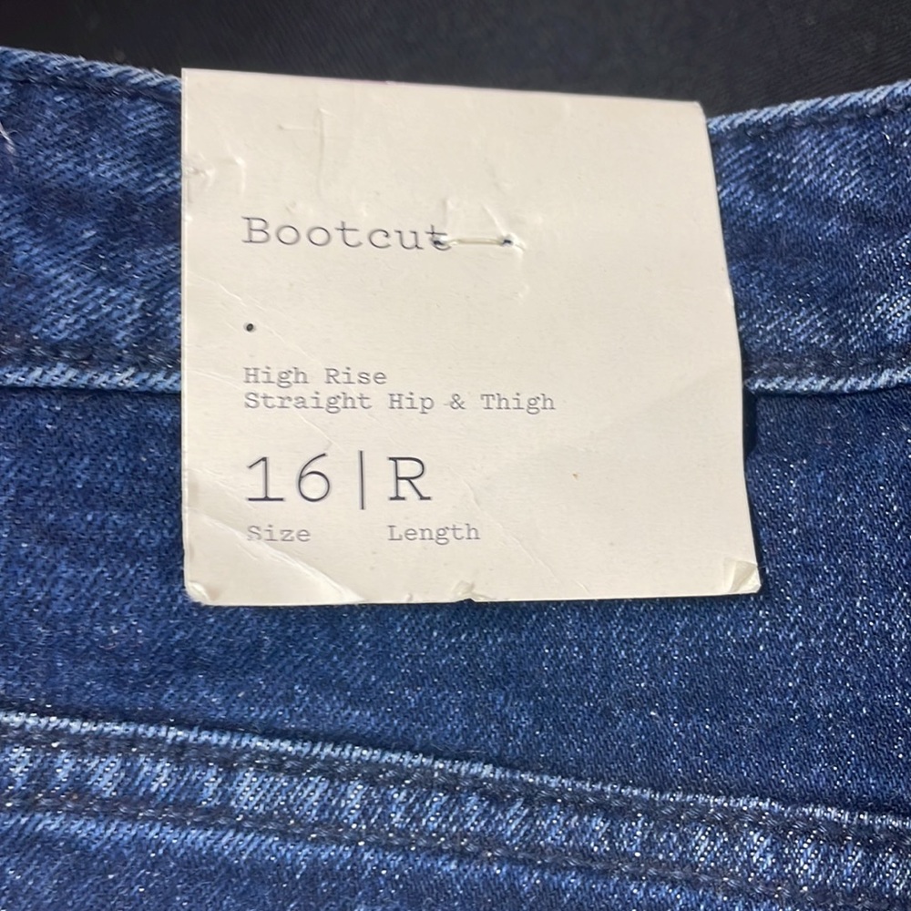 High rise boot, cut dark denim jeans - Picture 4 of 10